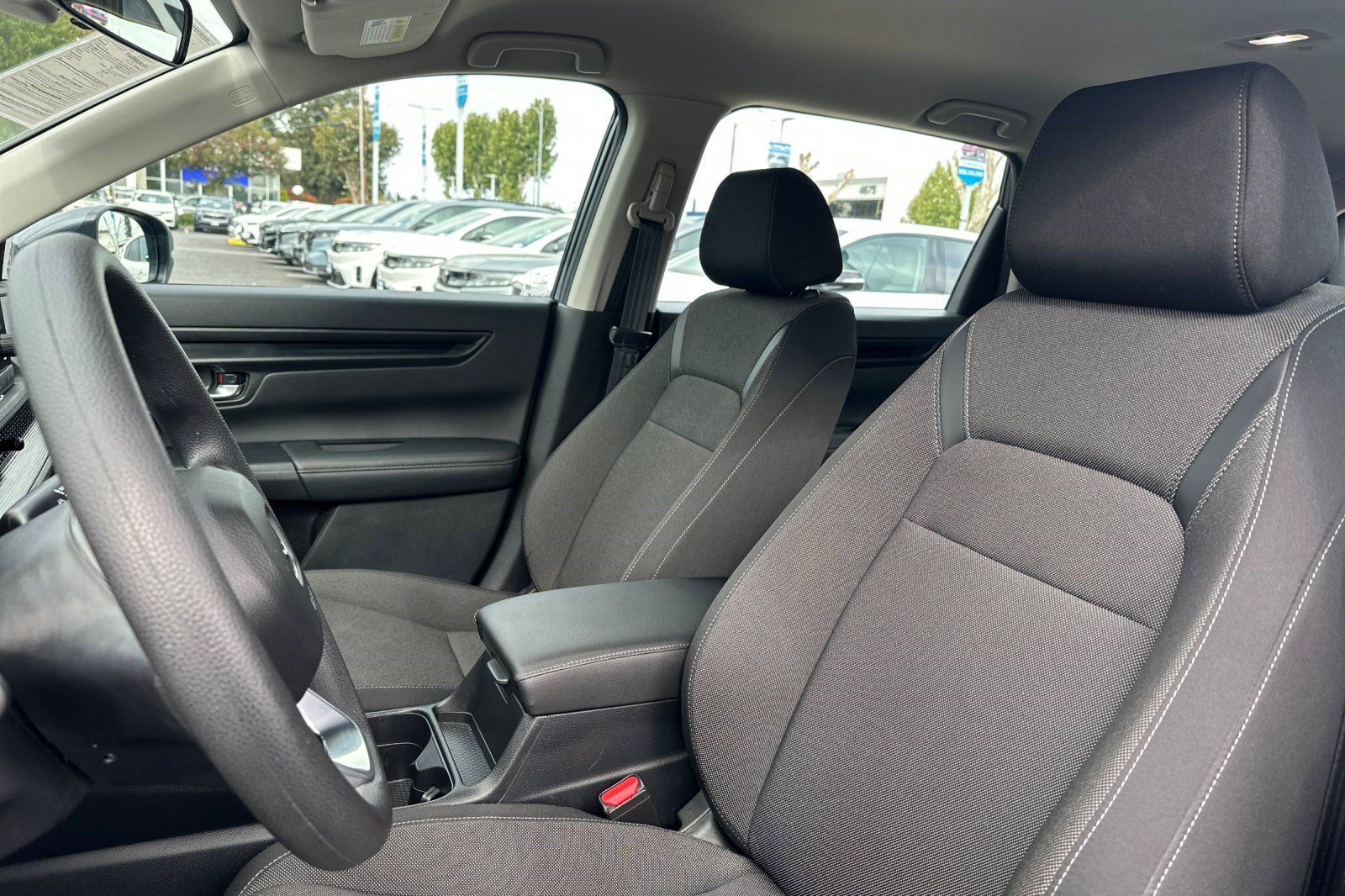 Used 2024 Honda CR-V LX image 5