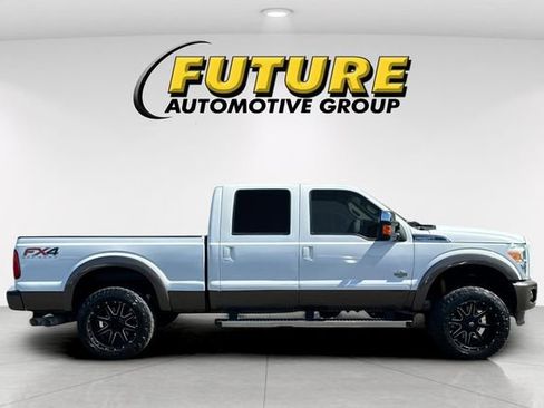 Used 2016 Ford F250 King Ranch w/ FX4 Off-Road Package AWD/4WD image 2