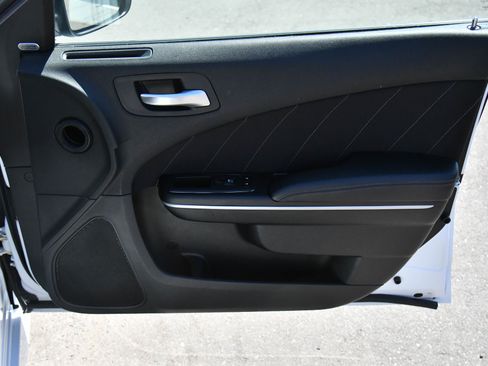 Used 2020 Dodge Charger Scat Pack w/ Dynamics Package RWD image 43