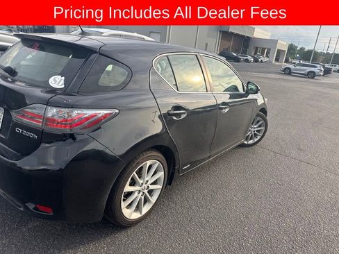 Used 2013 Lexus CT 200h w/ Premium Pkg w/Navigation FWD image 4