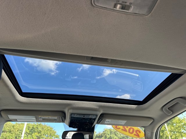 Used 2023 Toyota 4Runner TRD Off-Road Premium w/ Moonroof Package AWD/4WD image 16