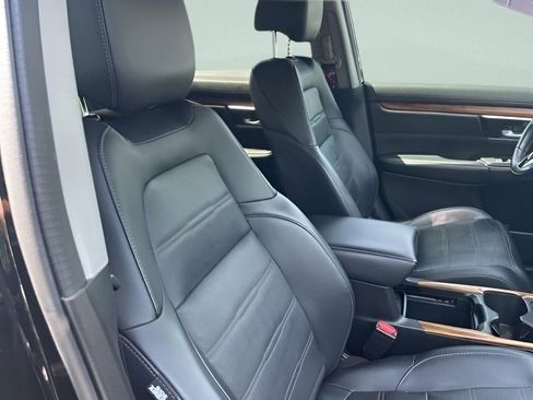 Used 2022 Honda CR-V Touring image 8