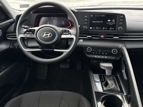 New 2026 Hyundai Elantra Blue image 2