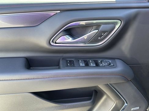 Certified 2024 Chevrolet Suburban RST w/ Luxury Package image 3