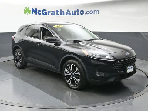 Used 2022 Ford Escape SE w/ SE Sport Appearance Package AWD/4WD image 2