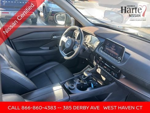 Certified 2022 Nissan Rogue SV w/ SV Premium Package image 44