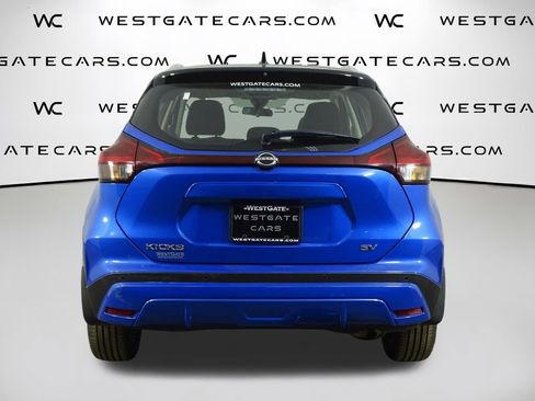 Used 2023 Nissan Kicks SV image 7