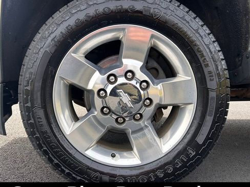 Used 2019 Chevrolet Silverado 2500 LT w/ LT Convenience Package image 12