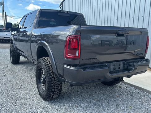 Used 2025 RAM 2500 Limited AWD/4WD image 3