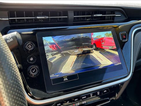 Certified 2023 Chevrolet Bolt EUV LT FWD image 20