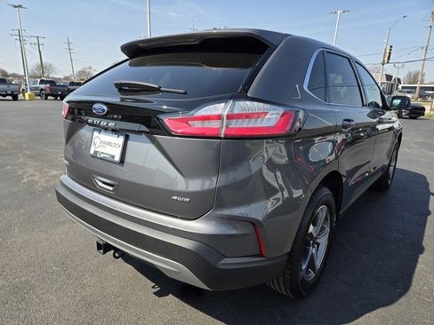 Used 2023 Ford Edge SEL w/ Convenience Package image 5