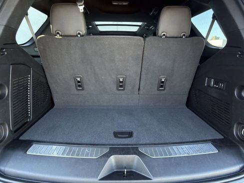 Used 2022 Chevrolet Tahoe RST w/ Luxury Package image 31