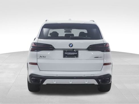 Used 2026 BMW X5 xDrive40i w/ M Sport Package image 4