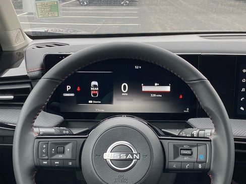 New 2025 Nissan Kicks SR image 21