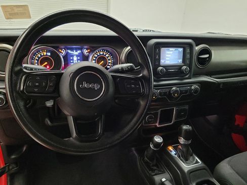 Used 2018 Jeep Wrangler Sport image 22