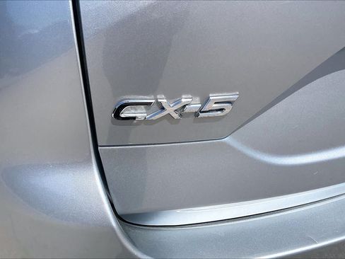 Used 2017 MAZDA CX-5 Touring FWD image 30
