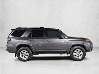 Used 2021 Toyota 4Runner SR5 video 4