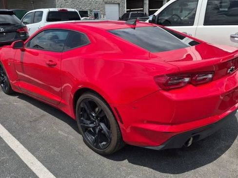 Used 2020 Chevrolet Camaro LT RWD image 2
