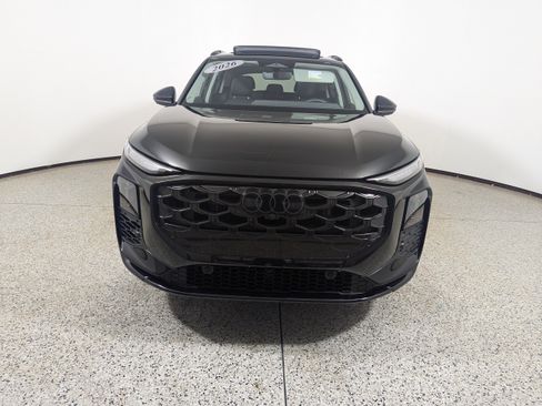 Certified 2026 Audi Q3 quattro 2.0T AWD/4WD image 2