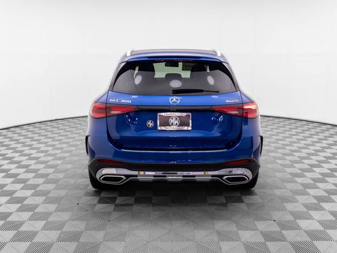 New 2025 Mercedes-Benz GLC 300 4MATIC image 4