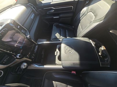 Used 2019 RAM 1500 Laramie image 14