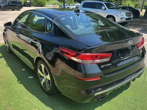 Used 2019 Kia Optima S w/ S Panoramic Sunroof Package FWD image 5