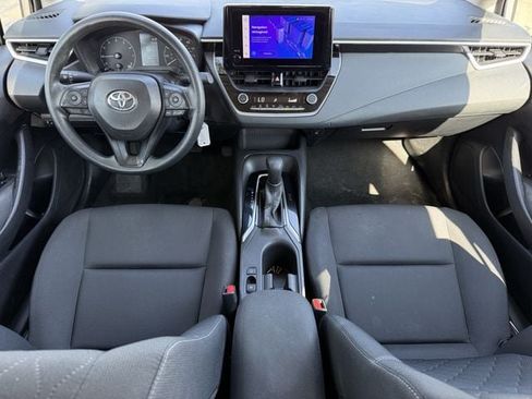 Used 2024 Toyota Corolla LE FWD image 11