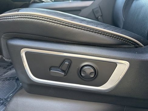 Used 2023 RAM 1500 Laramie image 20