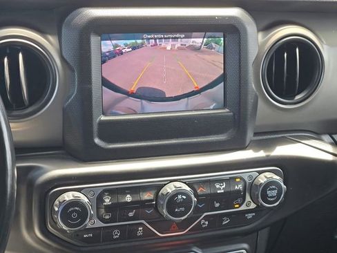 Used 2021 Jeep Wrangler Unlimited Sport AWD/4WD image 21