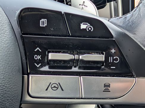 Used 2024 Hyundai Tucson Limited image 25