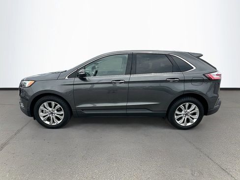 Used 2020 Ford Edge Titanium w/ Equipment Group 301A AWD/4WD image 4