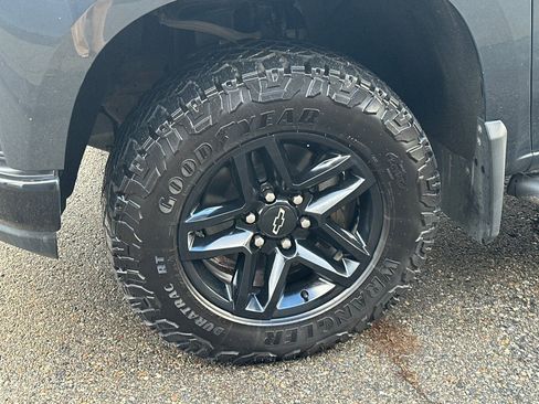 Used 2019 Chevrolet Silverado 1500 Custom Trail Boss w/ Custom Convenience Package image 42