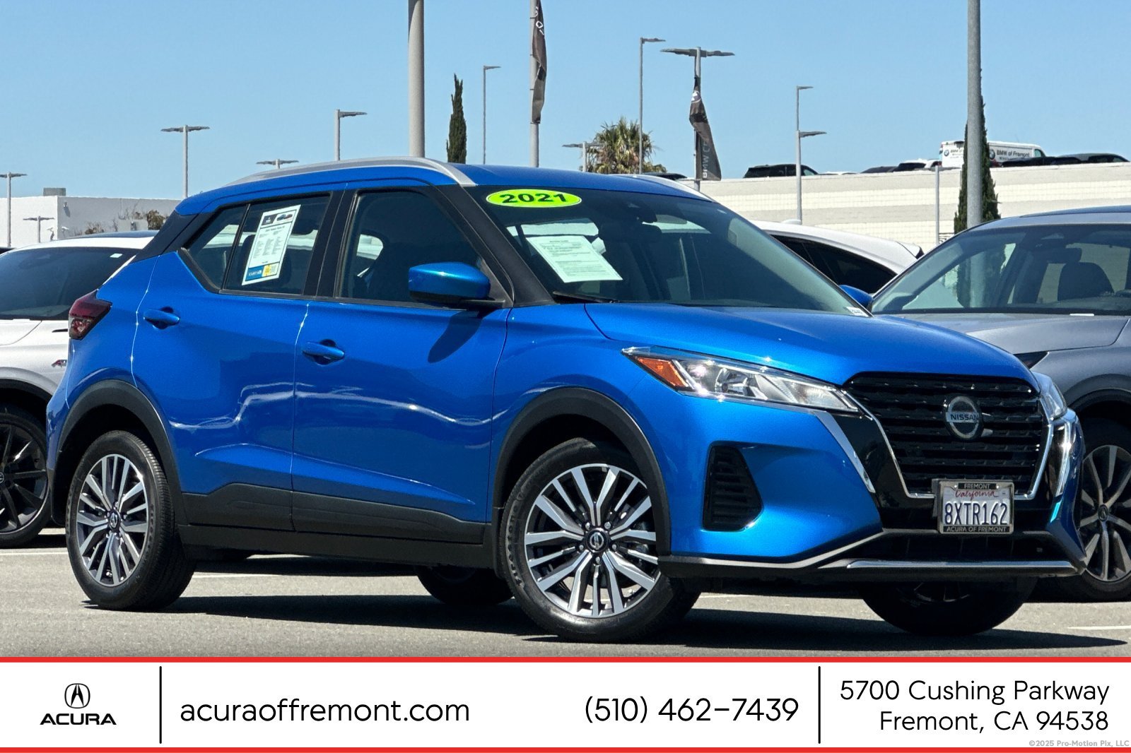 Used 2021 Nissan Kicks SV FWD image 1