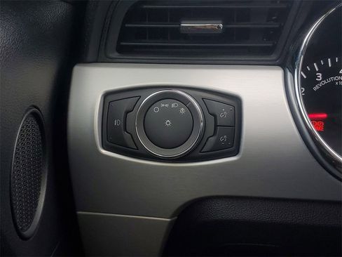 Used 2015 Ford Mustang GT Premium image 16