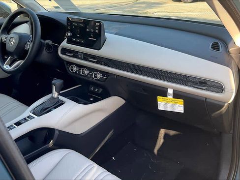 New 2026 Honda HR-V EX-L image 10