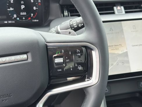 Used 2025 Land Rover Discovery Sport S AWD/4WD image 23