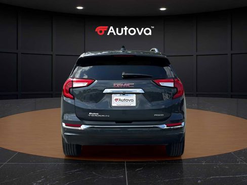 Used 2022 GMC Terrain Denali w/ LPO, Floor Liner Package AWD/4WD image 4