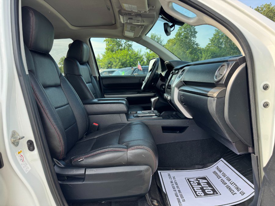 Used 2018 Toyota Tundra SR5 AWD/4WD image 18