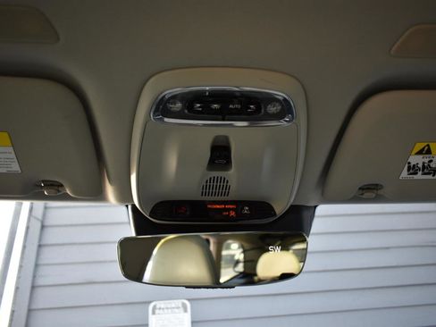 Used 2019 Volvo XC60 T8 Inscription w/ Advanced Package image 45