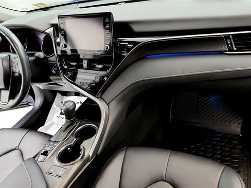 Certified 2023 Toyota Camry XSE image 28