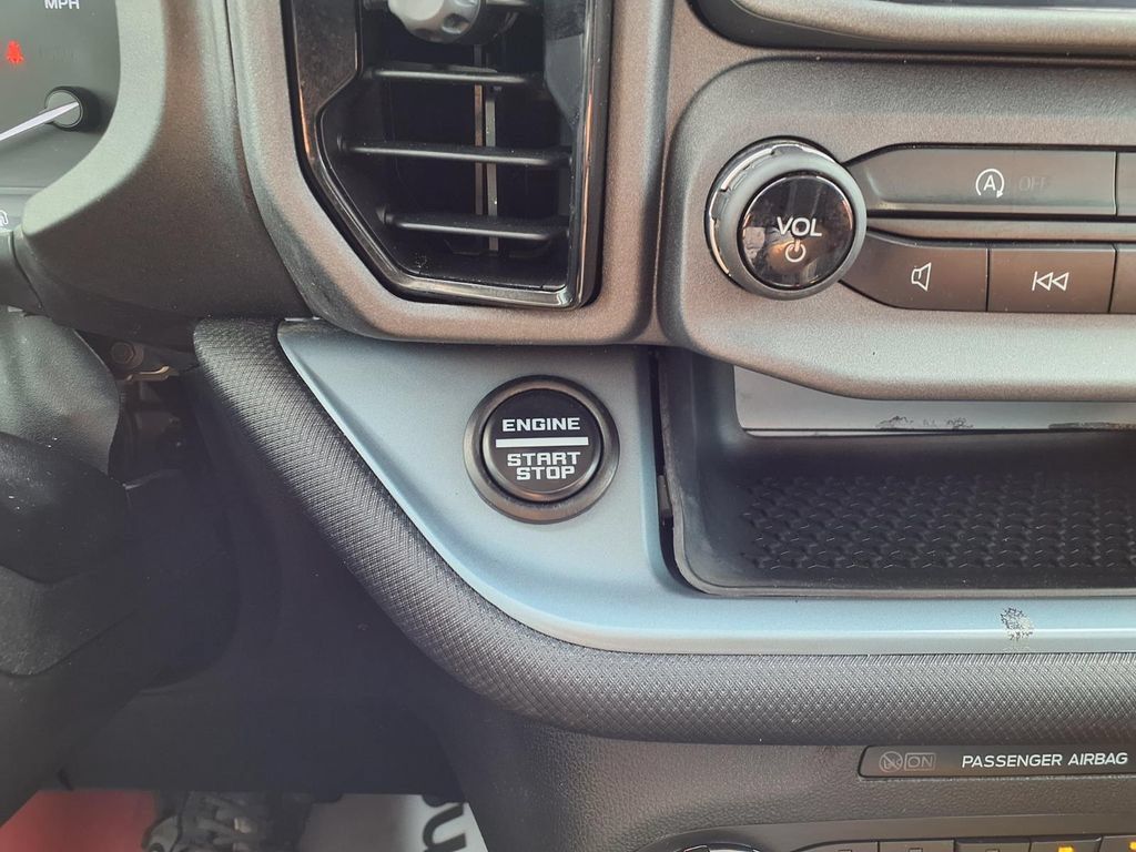 Certified 2021 Ford Bronco Sport Badlands AWD/4WD image 13
