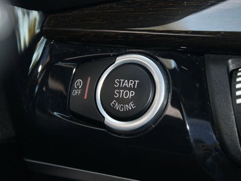 Used 2018 BMW X5 xDrive50i image 28