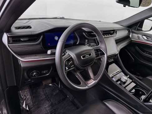 Certified 2023 Jeep Grand Cherokee L Overland w/ Luxury Tech Group IV image 15