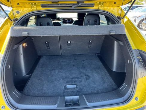 Certified 2024 Chevrolet Trax RS w/ Sunroof Package FWD image 13