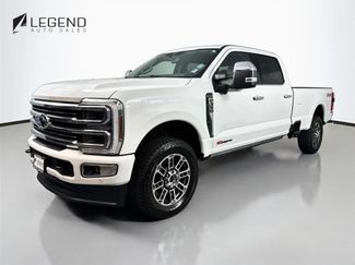 Used 2025 Ford F350 Platinum w/ Platinum Plus Package AWD/4WD video 1
