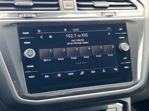 Certified 2023 Volkswagen Tiguan SE R-Line FWD image 12