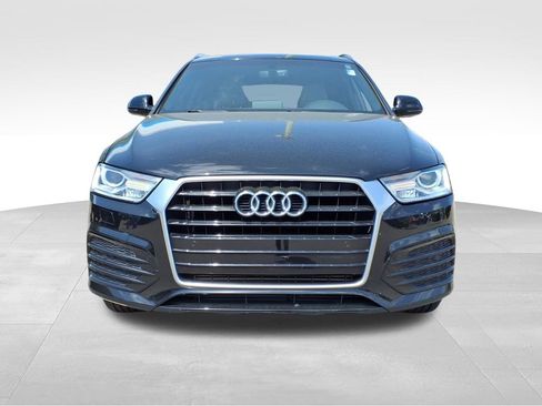 Used 2018 Audi Q3 2.0T Premium w/ Convenience Package image 2