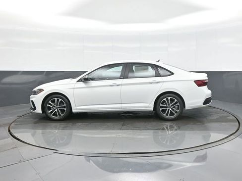 New 2026 Volkswagen Jetta Sport FWD image 4
