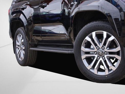 New 2025 Toyota 4Runner Limited image 3