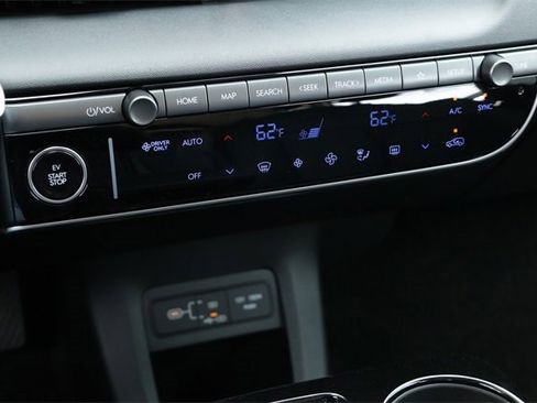 New 2026 Hyundai Ioniq 5 SEL image 15